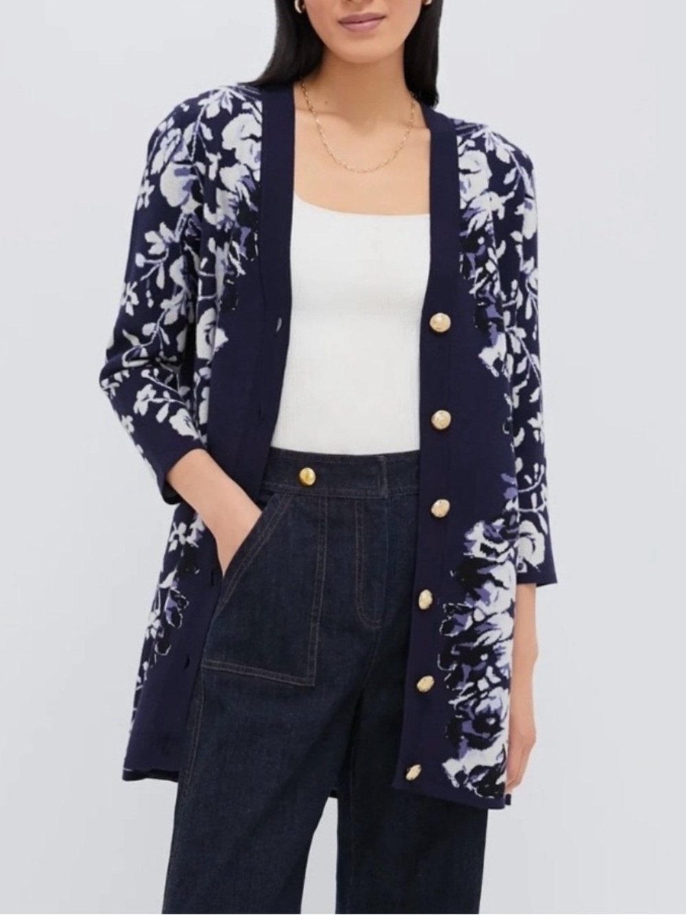 NWT Tuckernuck Indigo Reflection Knit
Jacquard Liv Cardigan Navy Large